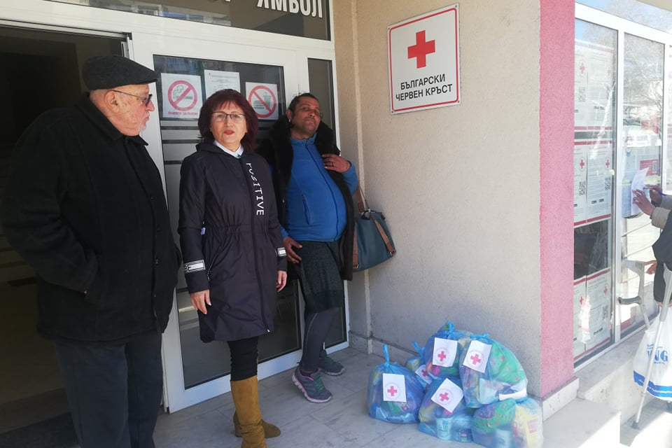 В навечерието на Великденските празниците в сградата на Областния Секретариат на БЧК - Ямбол се проведе среща с лица, живеещи на улицата в град Ямбол....